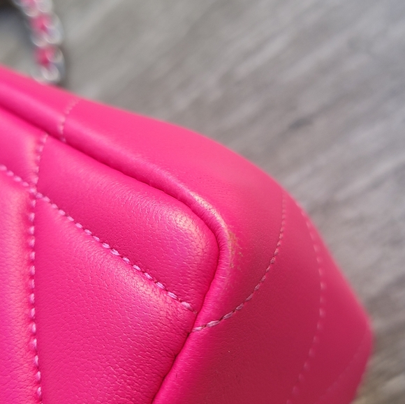 Coach Quilted Tabby 20 Dragonfruit - Picture 12 of 16